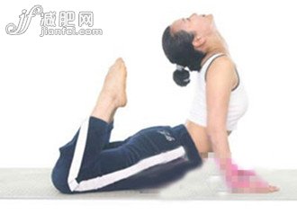 眼鏡蛇式瑜伽 「水桶腰」變「水蛇腰」