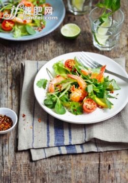 飲食,飲料,食品,銀餐具,餐具_472128537_Prawn and green mango salad_創意圖片_Getty Images China