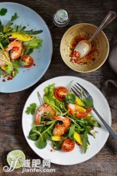 飲食,飲料,食品,銀餐具,餐具_472128541_Prawn and green mango salad_創意圖片_Getty Images China