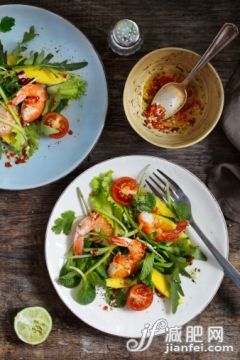 飲食,飲料,食品,銀餐具,餐具_472128541_Prawn and green mango salad_創意圖片_Getty Images China