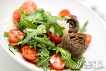 無人,開胃食品,開胃品,朝鮮薊,芝麻菜_gic13496498_Arugula and artichoke salad._創意圖片_Getty Images China