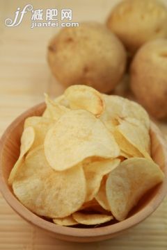 飲食,影棚拍攝,碗,蔬菜,薯片_498161571_Potato chips_創意圖片_Getty Images China