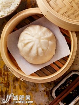 湯圓,蒸汽,飲食,食品,肉_163230379_Steamed Pork Buns_創意圖片_Getty Images China