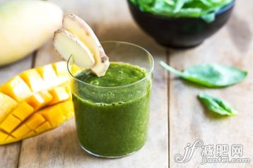 飲料,食品,甜食,野餐,早餐_565078521_Mango with Spinach and Ginger smoothie_創意圖片_Getty Images China