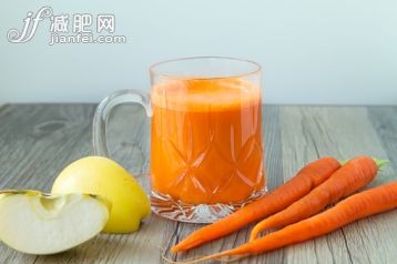 飲食,飲料,無酒精飲料,影棚拍攝,室內_570132997_Carrot and Apple juice_創意圖片_Getty Images China