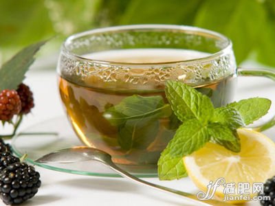 綠茶+薏仁+艾蒿茶