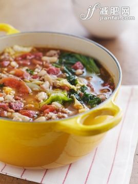 食品,湯,燜菜,攝影,_569034659_Italian Wedding Soup_創意圖片_Getty Images China