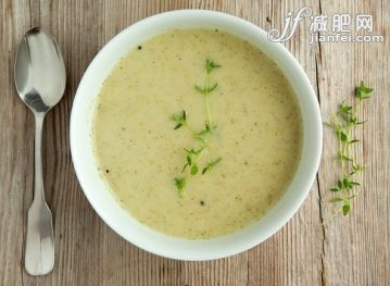 奶油,湯,蔬菜,百里香,攝影_568889817_Cream of water cress soup_創意圖片_Getty Images China