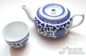 飲料,食品,餐具,無酒精飲料,碗_101567666_Chinese Teapot in white background_創意圖片_Getty Images China